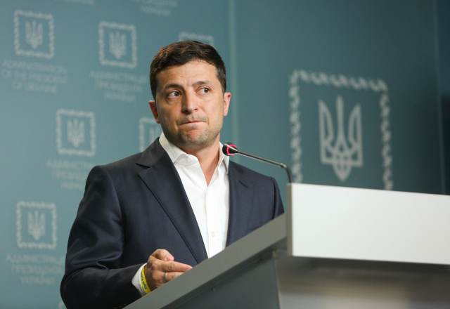 Зеленского обвинили в нежелании урегулировать ситуацию в Донбассе