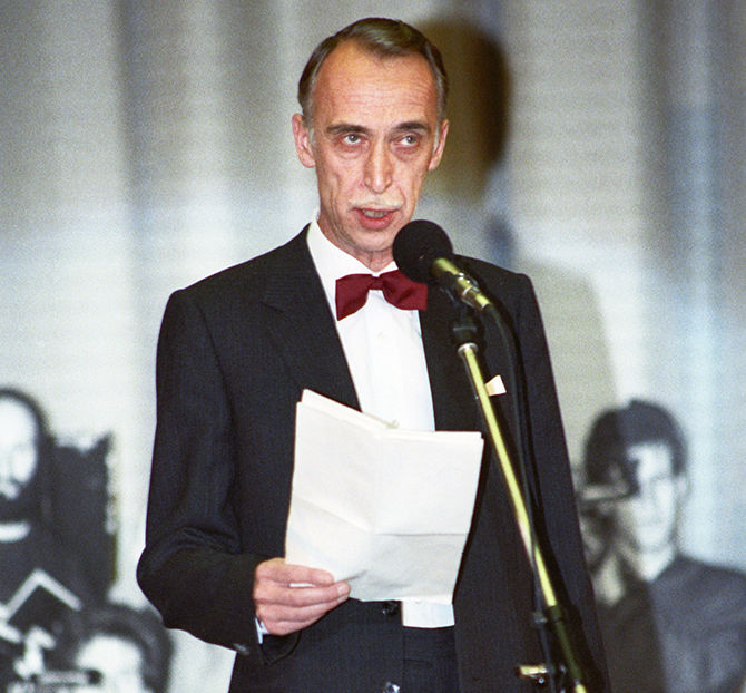 10 самых смешных пародий Александра Иванова