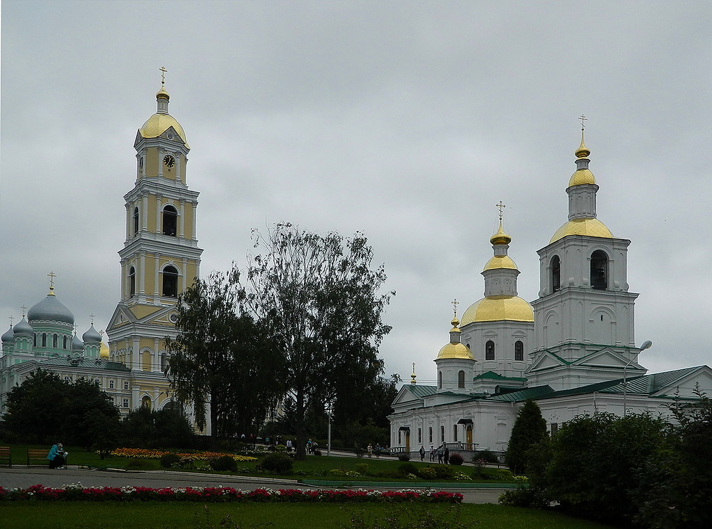 Дивеево. Женский Дивеевский монастырь.