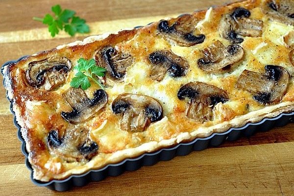 Сытный киш с сыром и грибами Сытный киш с сыром и грибами