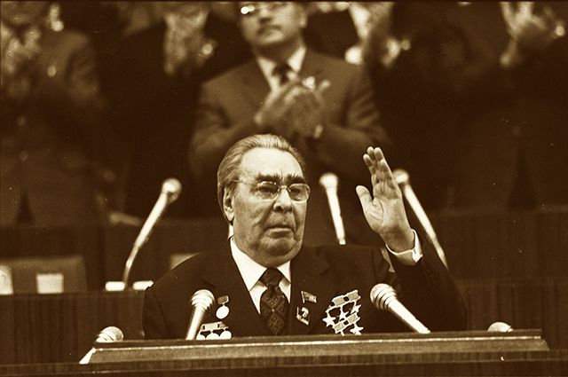 От чего на самом деле умер Леонид Брежнев