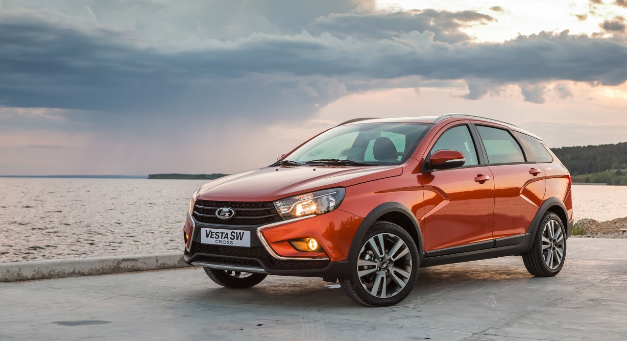 LADA_Vesta_SW_Cross.jpg LADA_Vesta_SW_Cross.jpg