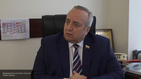 Клинцевич оценил решение "Родины" выдвинуть Шугалея на выборах в Коми Клинцевич оценил решение "Родины" выдвинуть Шугалея на выборах в Коми
