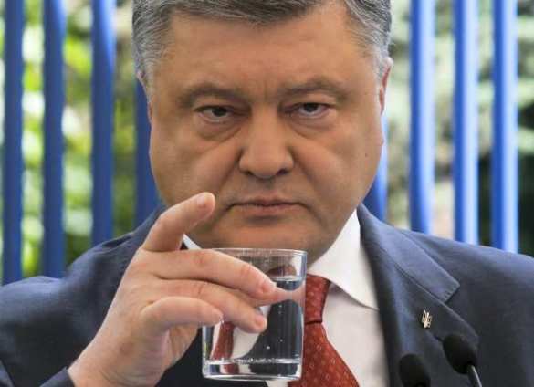 Украинки умоляют Порошенко не отменять 8 марта | Продолжение проекта «Русская Весна»
