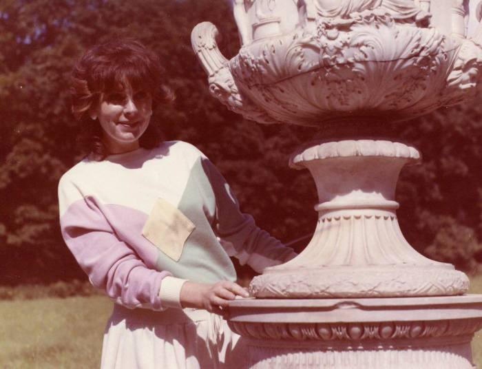 Клара Новикова, телепрограмма «Утренняя почта», 1984 год. / Фото: www.facebook.com Клара Новикова, телепрограмма «Утренняя почта», 1984 год. / Фото: www.facebook.com