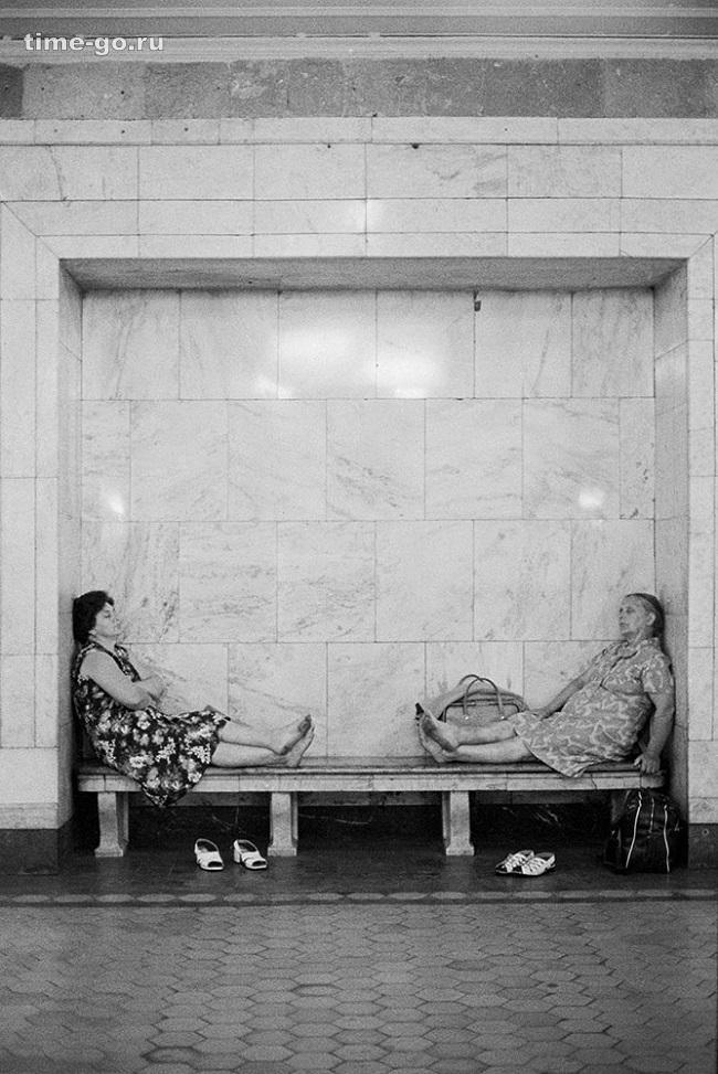 Жизнь в СССР в 60–70-х годах глазами российского фотографа, который эмигрировал на Запад. Жизнь в СССР в 60–70-х годах глазами российского фотографа, который эмигрировал на Запад.