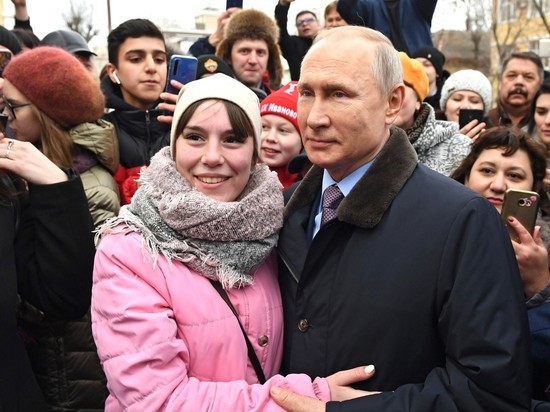 Путин в Иваново встретил невесту и пустился в откровения Путин в Иваново встретил невесту и пустился в откровения