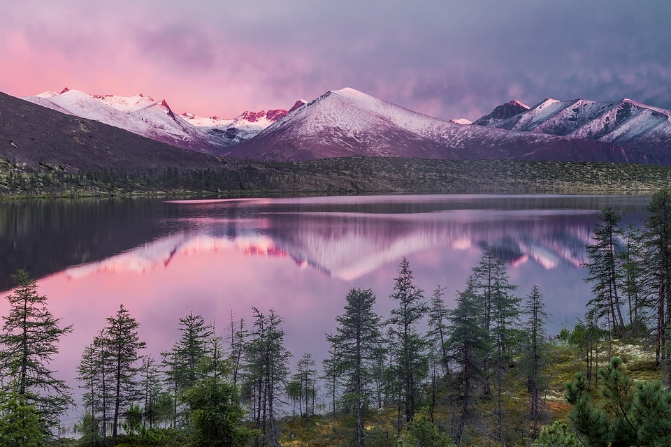 Сумеречное озеро, Якутия в фотографиях Кирилла Уютнова