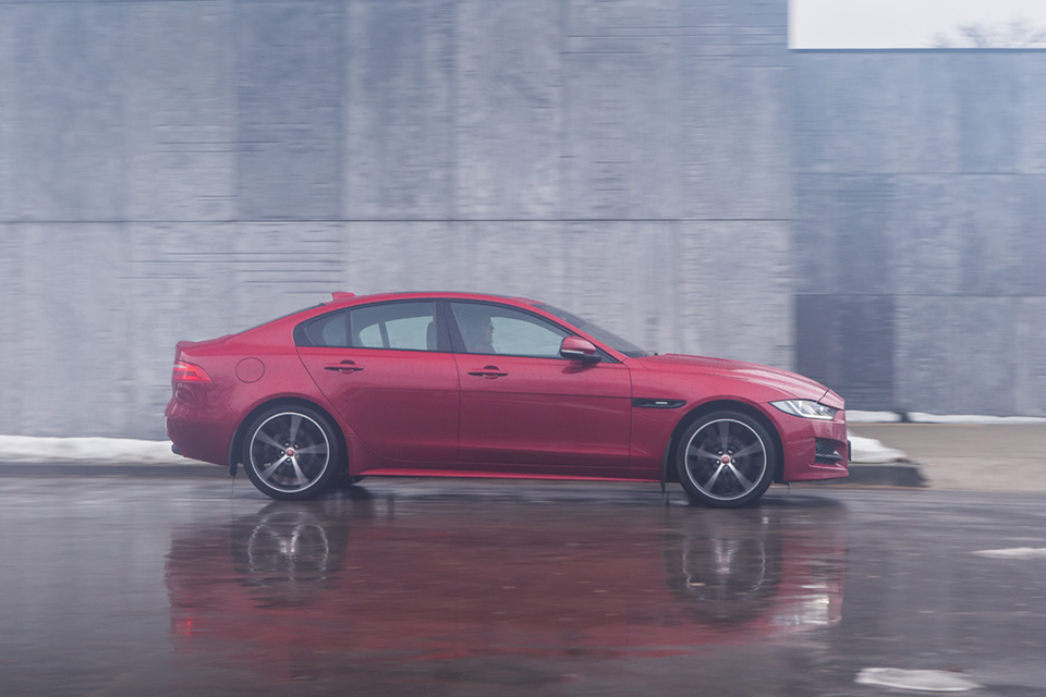 Длительный тест дизельного Jaguar XE: первые впечатления. Фото 1