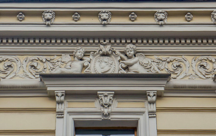 Великолепие городской усадьбы Думнова-Маркова. /Фото:moscowwalks.ru, Василий П. Особняк Думнова-Маркова: Как московское здание приобрело голландский колорит
