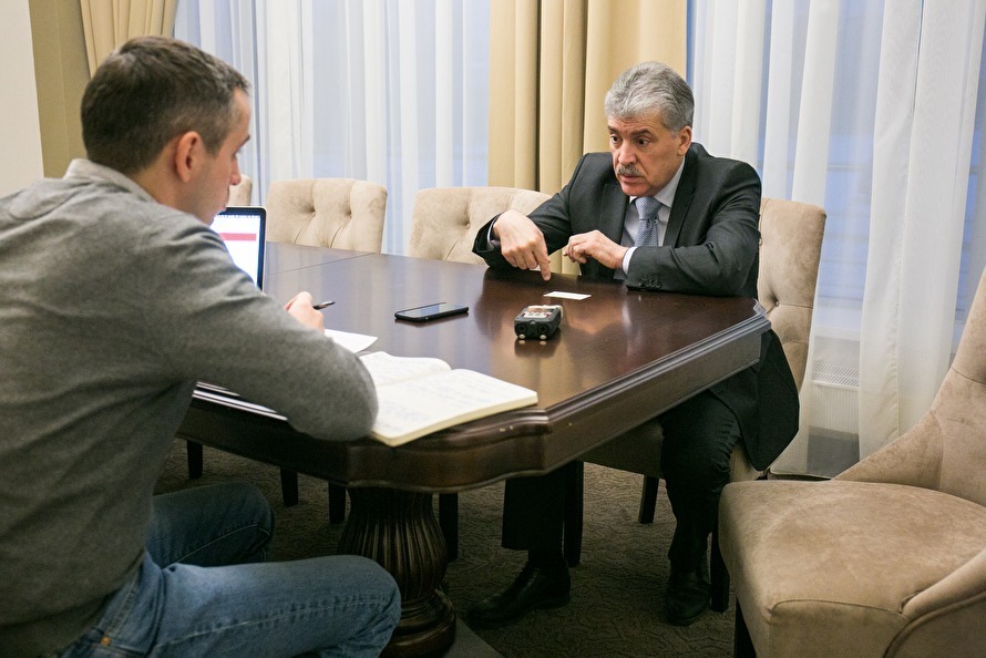 Все прекрасно знают: у меня нет ни миллиардов, ни адмресурса Все прекрасно знают: у меня нет ни миллиардов, ни адмресурса