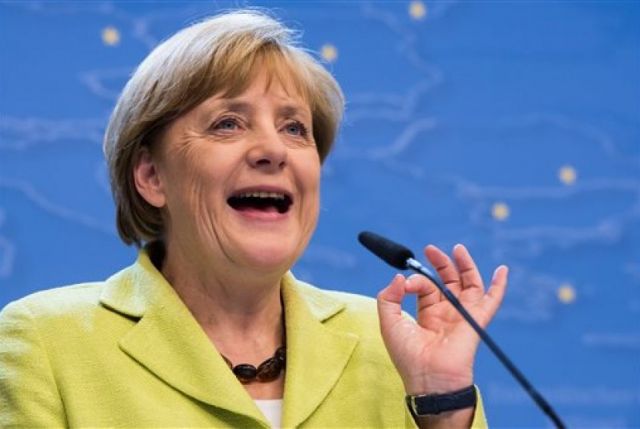 Блок Ангелы Меркель побеждает на выборах в бундестаг