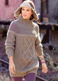 Теплый объемный пуловер с сетчатой кокеткой и мотивом из кос