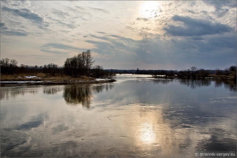 Весенний день весенняя река