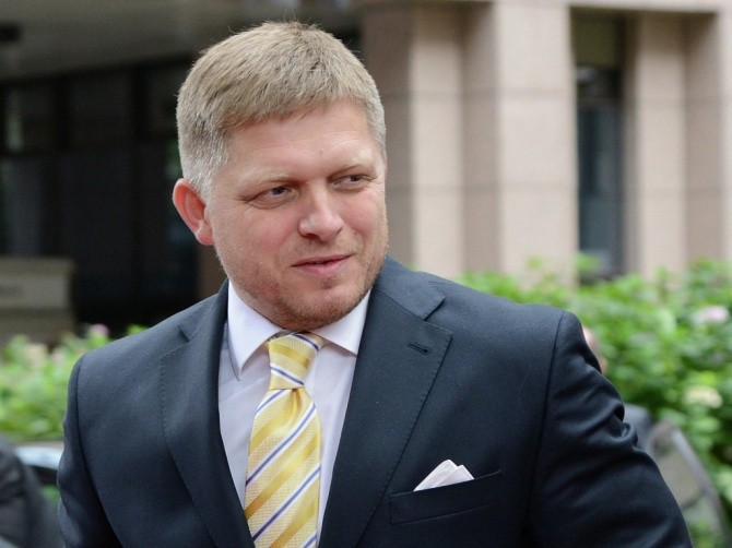 Премьер Словакии обвинил Киев в желании решить проблемы за чужой счет