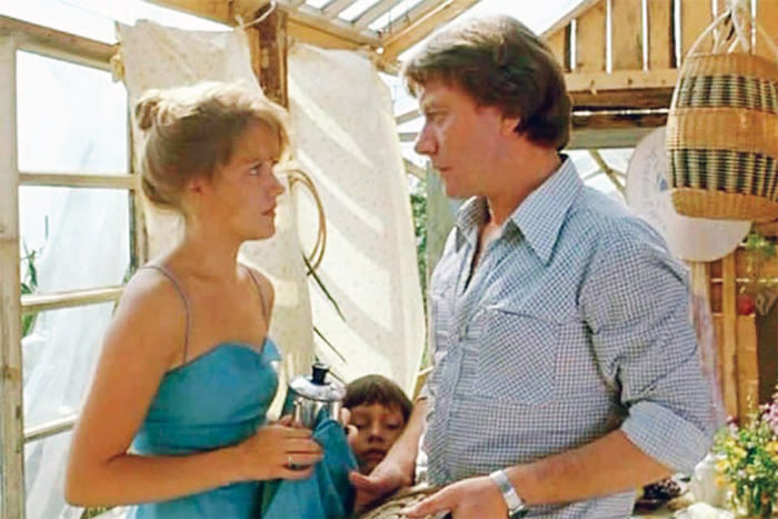 Елена Проклова и Андрей Миронов в фильме *Будьте моим мужем*, 1981 | Фото: teleprogramma.pro Елена Проклова и Андрей Миронов в фильме *Будьте моим мужем*, 1981 | Фото: teleprogramma.pro
