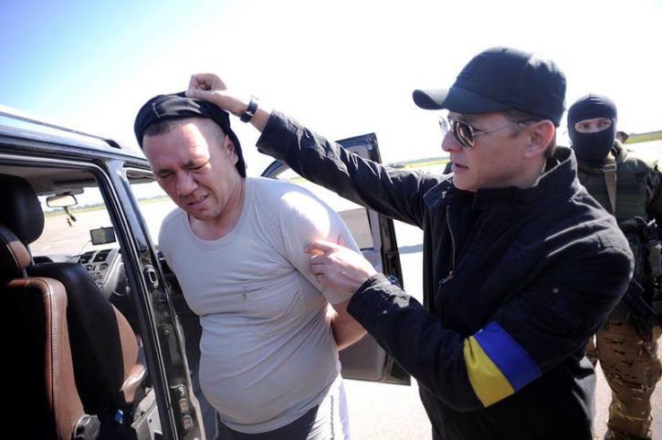 Пытки в плену и превентивный удар по Украине. Интервью первого министра обороны ДНР Пытки в плену и превентивный удар по Украине. Интервью первого министра обороны ДНР