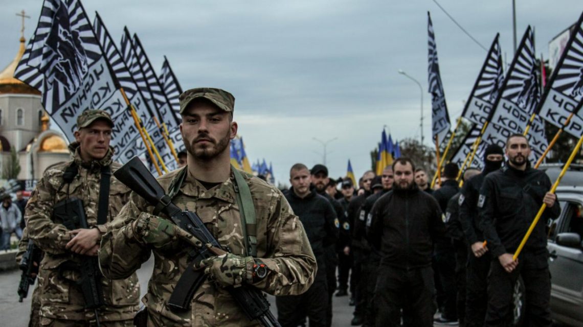 «Азов» ответил на санкции Конгресса США: если мы нацисты, то Порошенко — фюрер «Азов» ответил на санкции Конгресса США: если мы нацисты, то Порошенко — фюрер