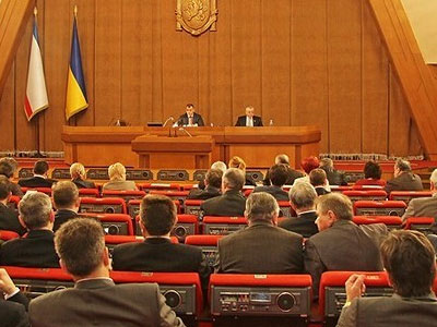 "Это - начало гражданской войны": обращение президиума парламента Крыма к Виктору Януковичу