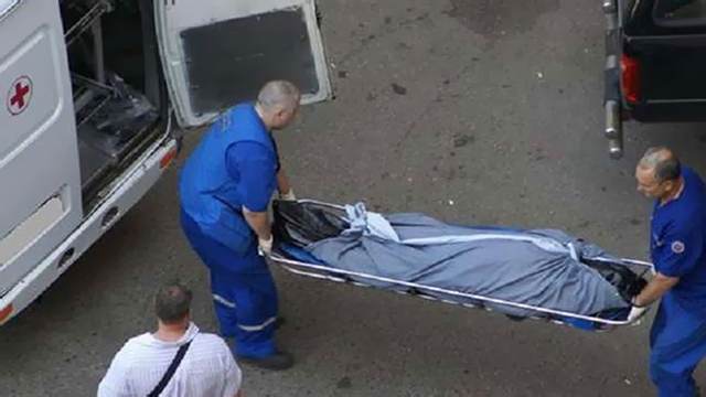 Мужчину насмерть сбил поезд в Подмосковье