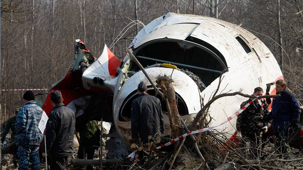 Крушение Ту-154 под Смоленском: в нападках Польши есть американский след Крушение Ту-154 под Смоленском: в нападках Польши есть американский след