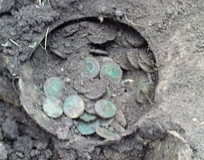 клад, монеты, находка