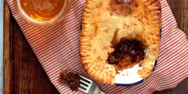 Австралийский мясной пирог Австралийский мясной пирог
