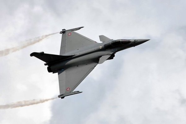 Военный эксперт пояснил, зачем Россия «засветила» израильские самолеты в Хомсе Военный эксперт пояснил, зачем Россия «засветила» израильские самолеты в Хомсе