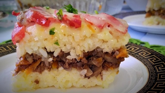 Рисовая запеканка с мясом