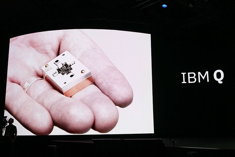 Квантовый «процессор» IBM Q (https://pc.watch.impress.co.jp)