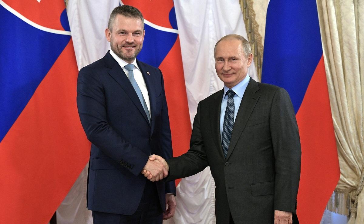 Словакия договорилась стать частью российских трубопроводных проектов Словакия может стать частью российских трубопроводных проектов