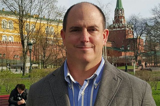 Коп в мешке. О чем рассказывает полицейский, сбежавший из США в Россию?