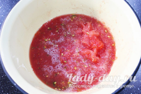 помидорное пюре