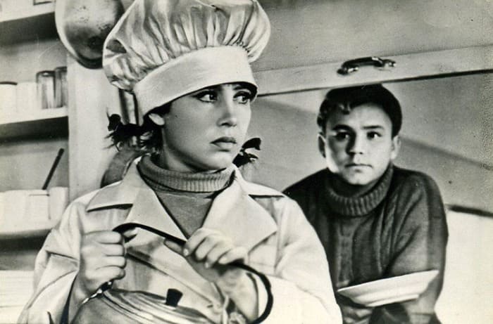 Как кошка с собакой: 5 красивых советских кинопар, которые в реальной жизни друг друга терпеть не могли Как кошка с собакой: 5 красивых советских кинопар, которые в реальной жизни друг друга терпеть не могли