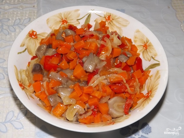 Солянка из капусты с томатной пастой