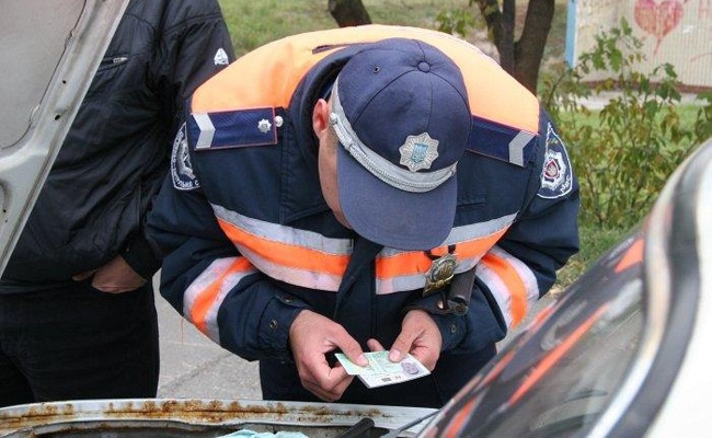 Опасное родство. Автомобили-двойники Опасное родство. Автомобили-двойники