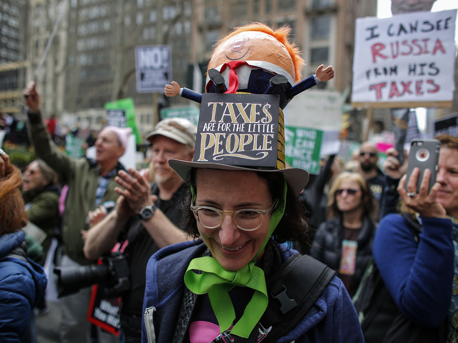 Марш налогов против Трампа, Нью-Йорк-2, 15.04.17.png Марш налогов против Трампа, Нью-Йорк-2, 15.04.17.png