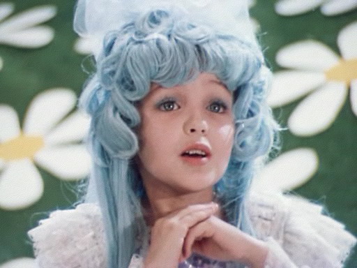 Проза жизни: Арлекино - агент КГБ, Электроник - дилер Автоваза, Алиса - биохимик Проза жизни: Арлекино - агент КГБ, Электроник - дилер Автоваза, Алиса - биохимик