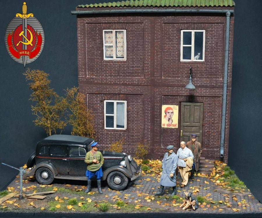 ФСБ выдворила польского "историка" из России ФСБ выдворила польского "историка" из России