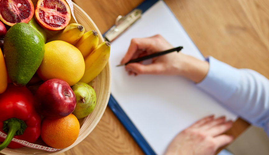 Врач-диетолог рассказал, какие продукты могут очистить организм