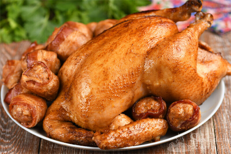 Этот маринад делает курицу не только сочной, ароматной и вкусной, но еще и красивой. При запекании кожа покрывается ровным коричневым цветом.-2