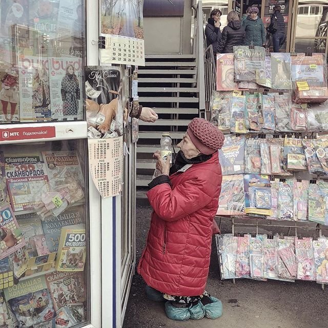 Фотограф документирует суровые улицы России с помощью iPhone Фотограф документирует суровые улицы России с помощью iPhone Дмитрий Марков, в мире, жизнь, люди, фотограф