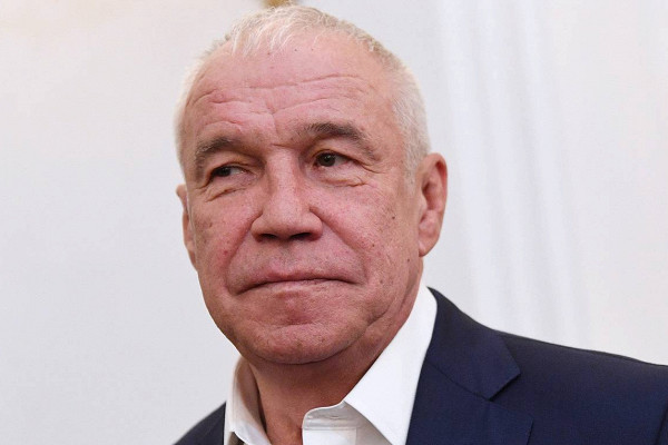 Нет сил бороться: представитель Гармаша о его уходе из театра