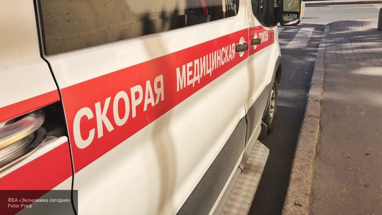 Жесткое ДТП под Калининградом: легковушка на полном ходу влетела в столб