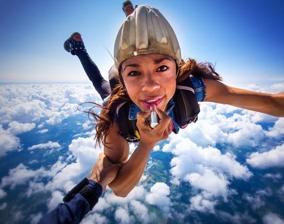Экстремальные фотографии, сделанные во время прыжков с парашютом
