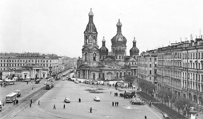 «Не сберегли…»: Церкви Санкт-Петербурга, которые уступили место станциям метро