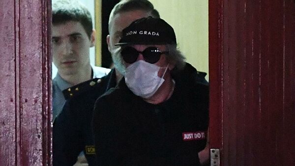 «Сорок миллионов»: раскрыта сумма компенсации, которую просят родственники Захарова