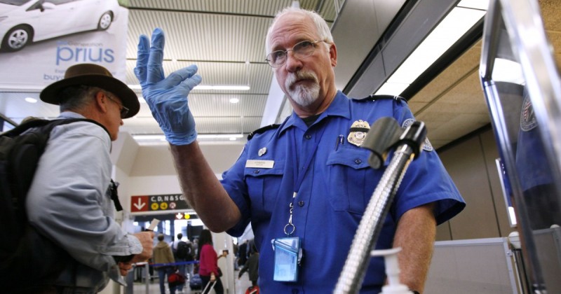 Эта коллекция предметов, изъятых у авиапассажиров службой TSA сделает ваш день