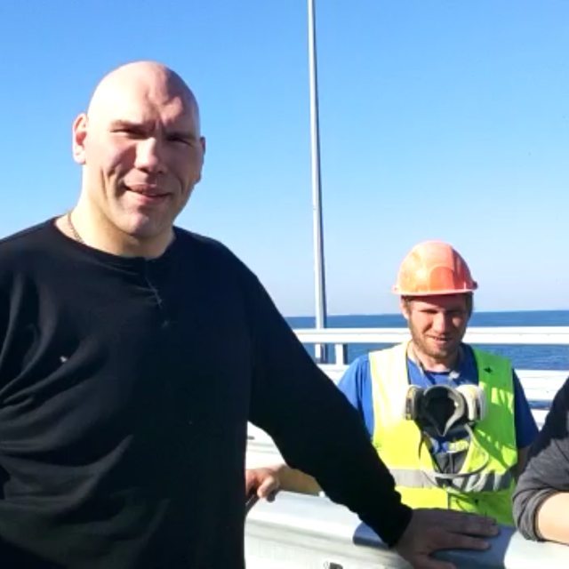 Николай Валуев обновил строящийся Крымский мост