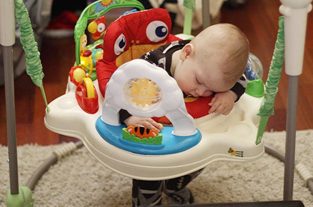 funny-baby-sleeping-9-ehow